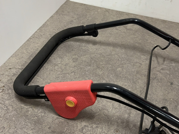Wolf-Garten elektrische grasmaaier 1600W A 370 E – foto 5 – kavel bij XL Auctions