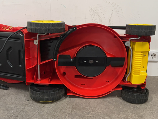 Wolf-Garten elektrische grasmaaier 1600W A 370 E – foto 10 – kavel bij XL Auctions