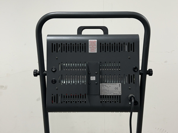 Varma infrarood verwarming 400F – foto 5 – kavel bij XL Auctions