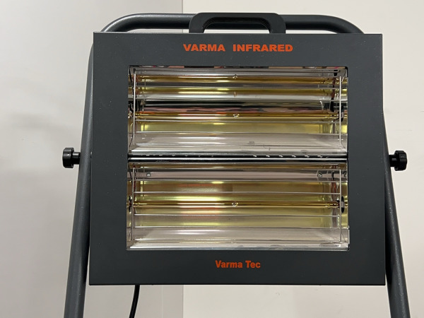 Varma infrarood verwarming 400F – foto 9 – kavel bij XL Auctions