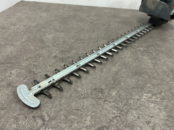 Metabo elektrische heggenschaar HS 8875 – foto 2 – kavel bij XL Auctions