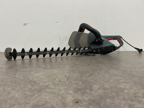 Metabo elektrische heggenschaar 450W HS8745 – foto 2 – kavel bij XL Auctions