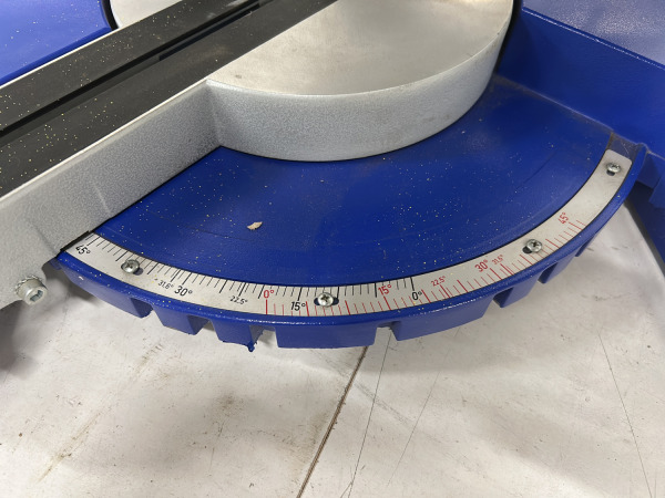 Metabo afkort- en verstekzaag 1600W KGS 301 – foto 8 – kavel bij XL Auctions