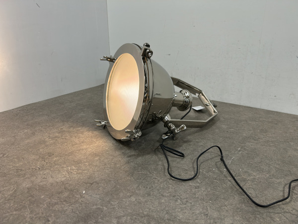 Scheepslamp met ophangbeugel chroom – foto 3 – kavel bij XL Auctions