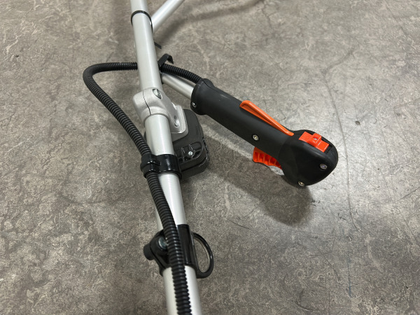 ECHO benzine-bosmaaier 25,4cc SRM-2621ES/U – foto 5 – kavel bij XL Auctions