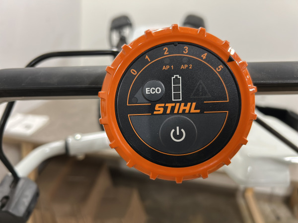STIHL accugrasmaaier 63cm RMA 765.0 V – foto 8 – kavel bij XL Auctions