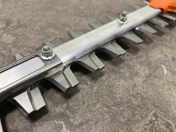 Stihl accu heggenschaar 36V HSA 94 T – foto 8 – kavel bij XL Auctions