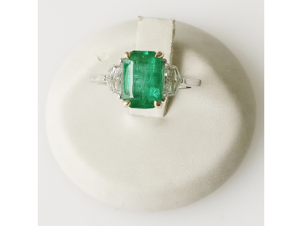 2.56ct Emerald and Diamond Ring