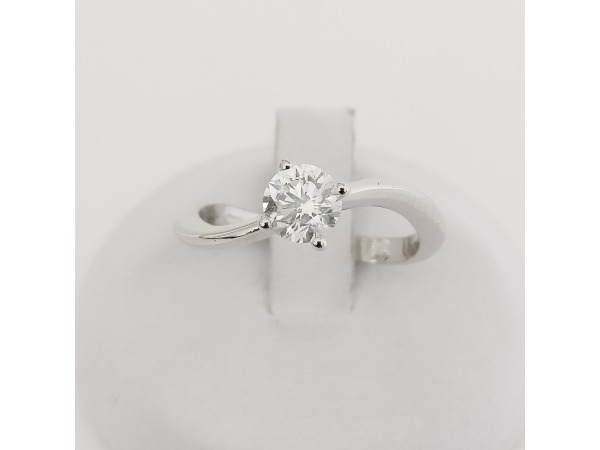 0.71ct Diamond Ring – foto 2 – kavel bij XL Auctions