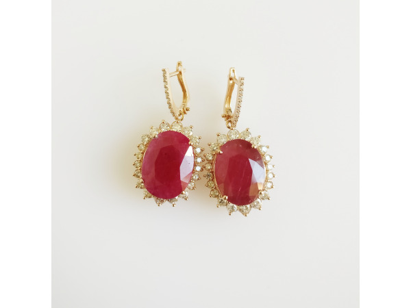 22.41ct Ruby and Diamond Earrings – foto 2 – kavel bij XL Auctions