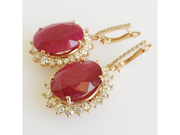 22.41ct Ruby and Diamond Earrings – foto 4 – kavel bij XL Auctions