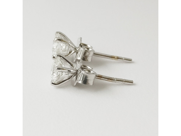 0.90ct Lab Grown Diamond Earrings – foto 2 – kavel bij XL Auctions