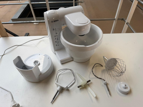 Bosch MUM4830 Keukenmachine – foto 2 – kavel bij XL Auctions