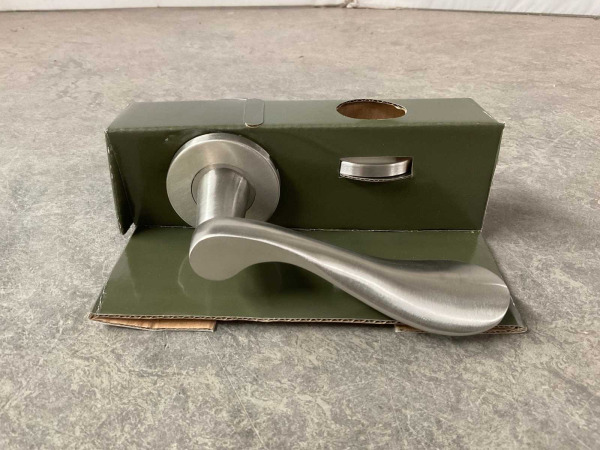 8x Yale Sun deurkrukset inox – foto 3 – kavel bij XL Auctions