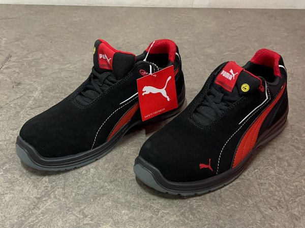 Puma veiligheidsschoen maat 44 S3 Touring zwart/rood – foto 4 – kavel bij XL Auctions