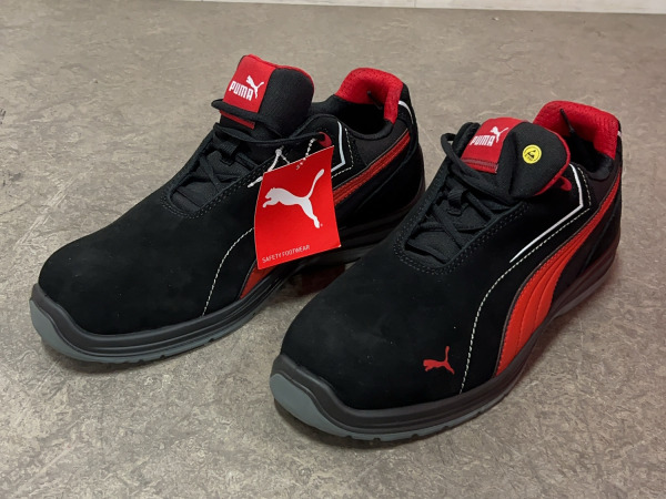 Puma veiligheidsschoen maat 46 S3 Touring zwart/rood – foto 4 – kavel bij XL Auctions