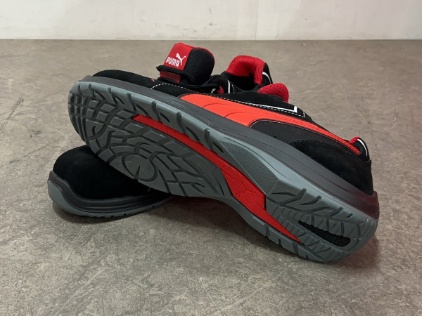 Puma veiligheidsschoen maat 46 S3 Touring zwart/rood – foto 6 – kavel bij XL Auctions