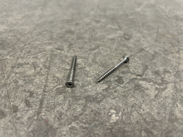 8x Hoenderdaal spaanplaatschroef ø3,5x40mm RVS-A2 TX15 200-pack – foto 2 – kavel bij XL Auctions