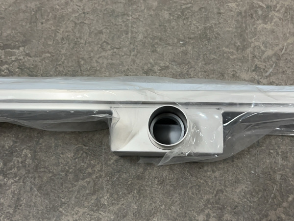 Dynamic douchegoot 900x70mm net muurflens RVS – foto 4 – kavel bij XL Auctions