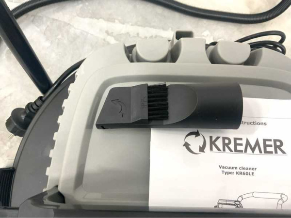 Kremer industriële stofzuiger KR60LE 60L – foto 11 – kavel bij XL Auctions