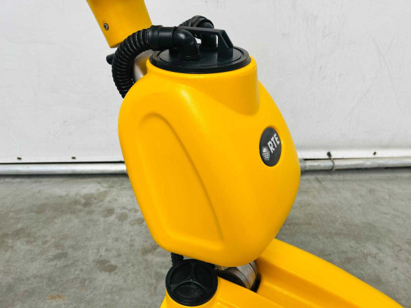 RTE vloerschrobzuigmachine 350mm FS30 – foto 7 – kavel bij XL Auctions