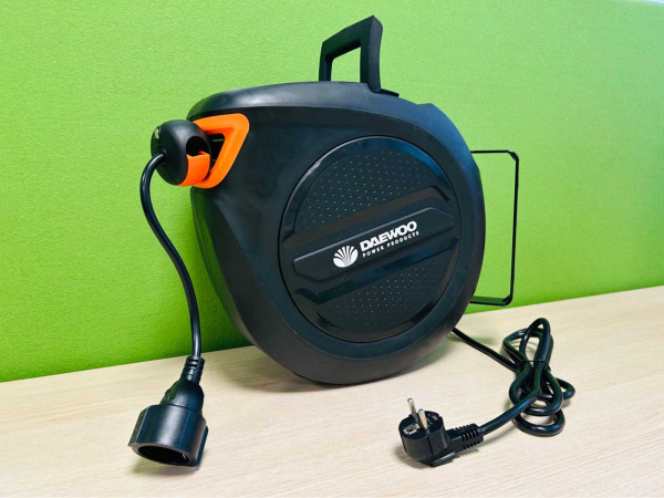Daewoo kabelhaspel 20m automatisch oprolbaar DAPCR20 – foto 3 – kavel bij XL Auctions