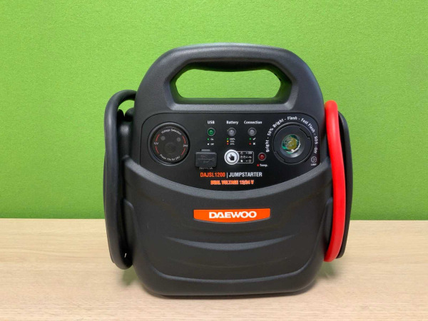 Daewoo jumpstarter 12V-24V DAJSL1200 – foto 4 – kavel bij XL Auctions