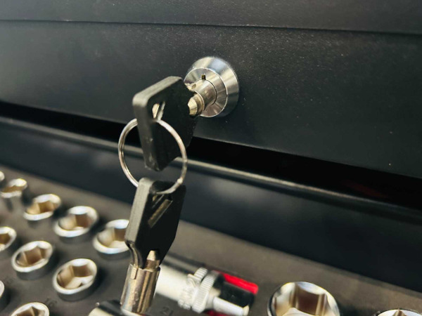 Stahlgruppe gereedschapswagen 327-delig SG2024 Special – foto 15 – kavel bij XL Auctions