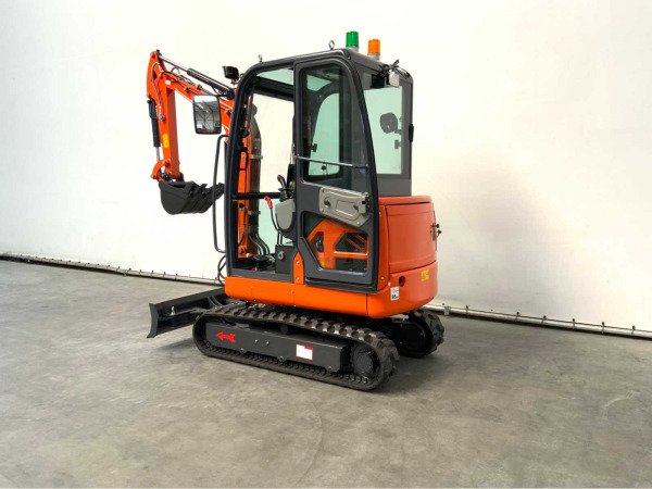 RTE mini graver met cabine CRE213 EURO5 – foto 11 – kavel bij XL Auctions
