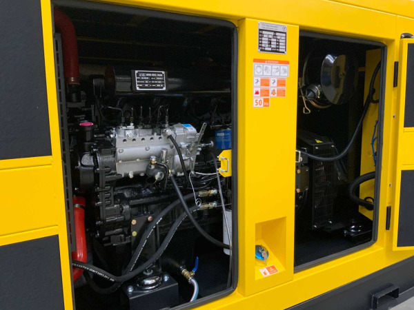 RTE noodstroom-aggregaat 100kVa diesel – foto 11 – kavel bij XL Auctions