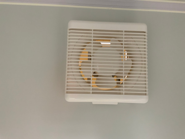 RTE sanitairunit dubbele toiletcabine 205x128x230cm – foto 7 – kavel bij XL Auctions