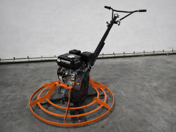 Daewoo benzine betonvlindermachine ø76cm 6,5pK DAGT36 – kavel bij XL Auctions