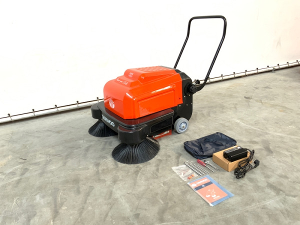 Daewoo DAS30 veegmachine 1000mm – foto 3 – kavel bij XL Auctions