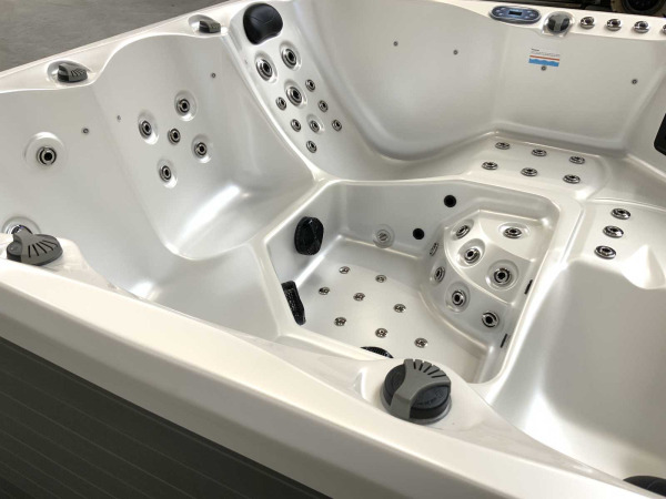RTE Jacuzzi las vegas Balboa (5 personen) – foto 7 – kavel bij XL Auctions