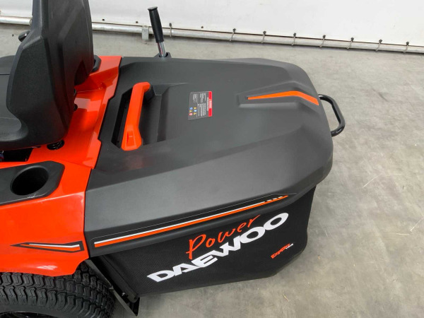 Daewoo zitmaaier 98cm hydrostatisch DAXRM452 – foto 15 – kavel bij XL Auctions