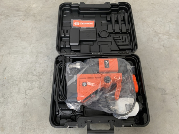 Daewoo magnetische boormachine DAMD1600 – foto 8 – kavel bij XL Auctions