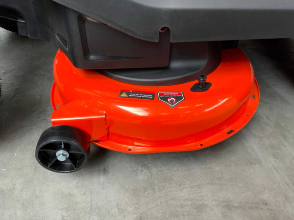 Daewoo zitmaaier 98cm hydrostatisch DAXRM452 – foto 27 – kavel bij XL Auctions