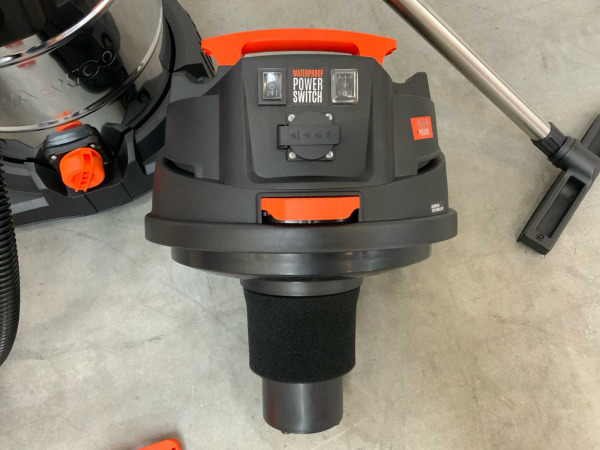 Daewoo nat- en droogzuiger DAVC2400-60L – foto 5 – kavel bij XL Auctions