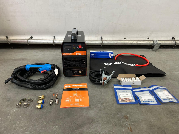 Daewoo plasmasnijmachine DWCUT-40 – foto 3 – kavel bij XL Auctions