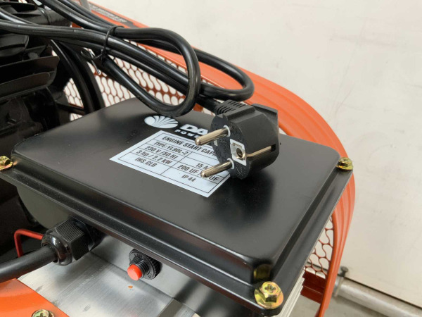 Daewoo luchtcompressor 100L DAAX100L – foto 9 – kavel bij XL Auctions