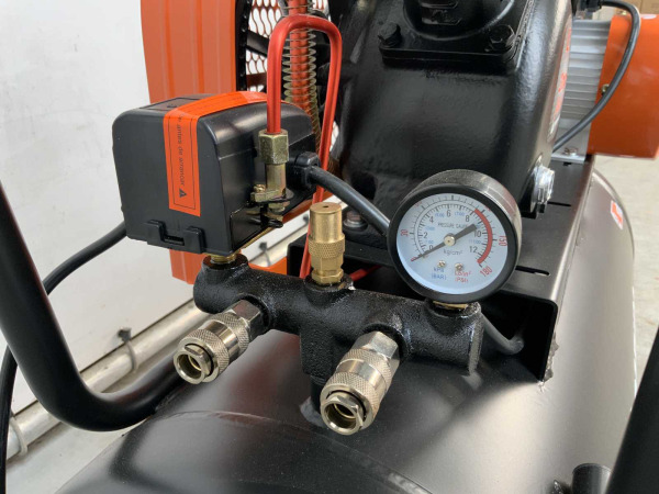 Daewoo luchtcompressor 100L DAAX100L – foto 13 – kavel bij XL Auctions