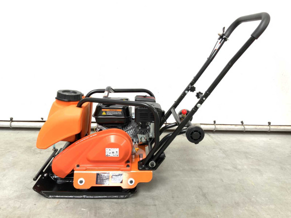 Daewoo trilplaat 6,5pk DATM80 compact – foto 4 – kavel bij XL Auctions