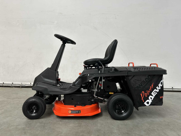Daewoo zitmaaier 224cc DAXRM224 – foto 5 – kavel bij XL Auctions
