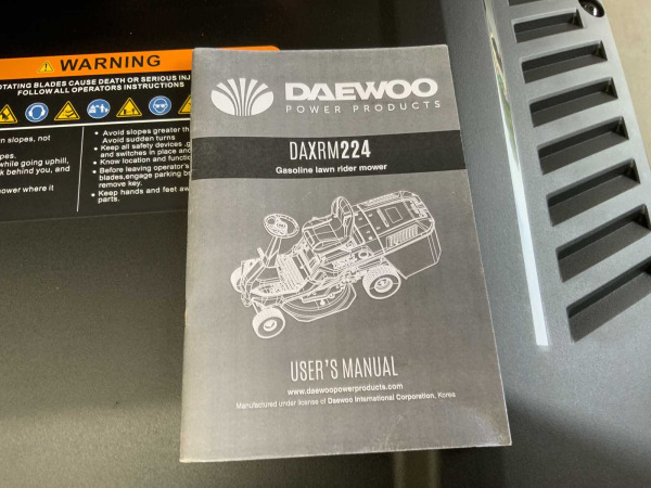 Daewoo zitmaaier 224cc DAXRM224 – foto 12 – kavel bij XL Auctions