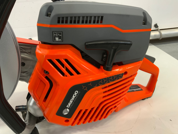Daewoo betonzaag ø350mm 74cc DACNQ740S – foto 15 – kavel bij XL Auctions