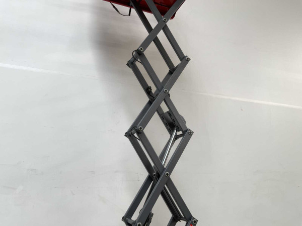 Mantall schaarhoogwerker 6,4m XE60 MINI – foto 15 – kavel bij XL Auctions
