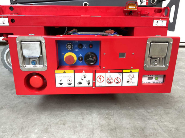 Mantall schaarhoogwerker 6,4m XE60 MINI – foto 17 – kavel bij XL Auctions
