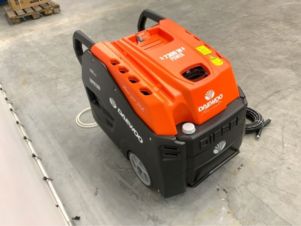 Daewoo hogedrukreiniger heetwater DHPW7300 – foto 5 – kavel bij XL Auctions
