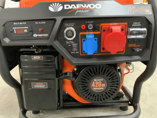 Daewoo benzine generator 6,5kW GDAX9250E – foto 11 – kavel bij XL Auctions