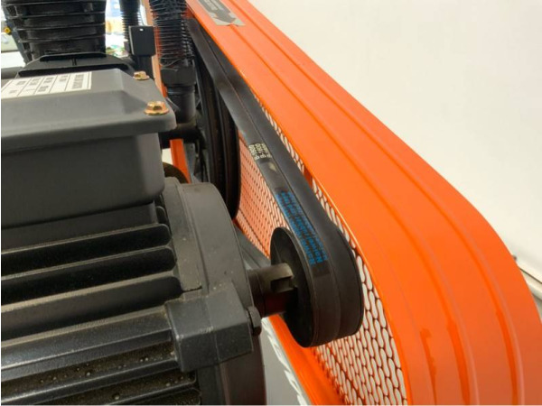 Daewoo luchtcompressor 400V 14bar DAAX500L – foto 14 – kavel bij XL Auctions